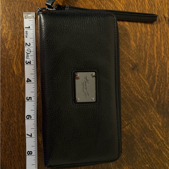 Kenneth Cole Wallet - Picture 5 of 6